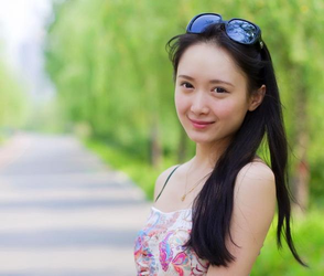 成人色综合分类浏览页面